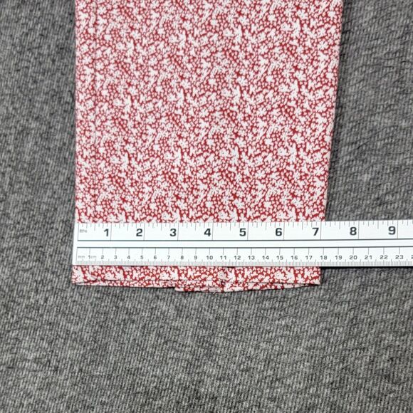 Counterparts Capri Pants Womens 10 Red White Floral Super Stretch Pull On - Picture 7 of 13